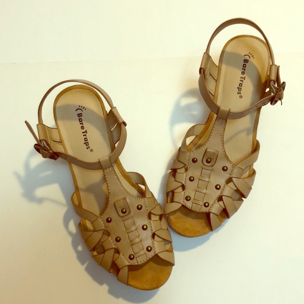 Bear Traps Sandals